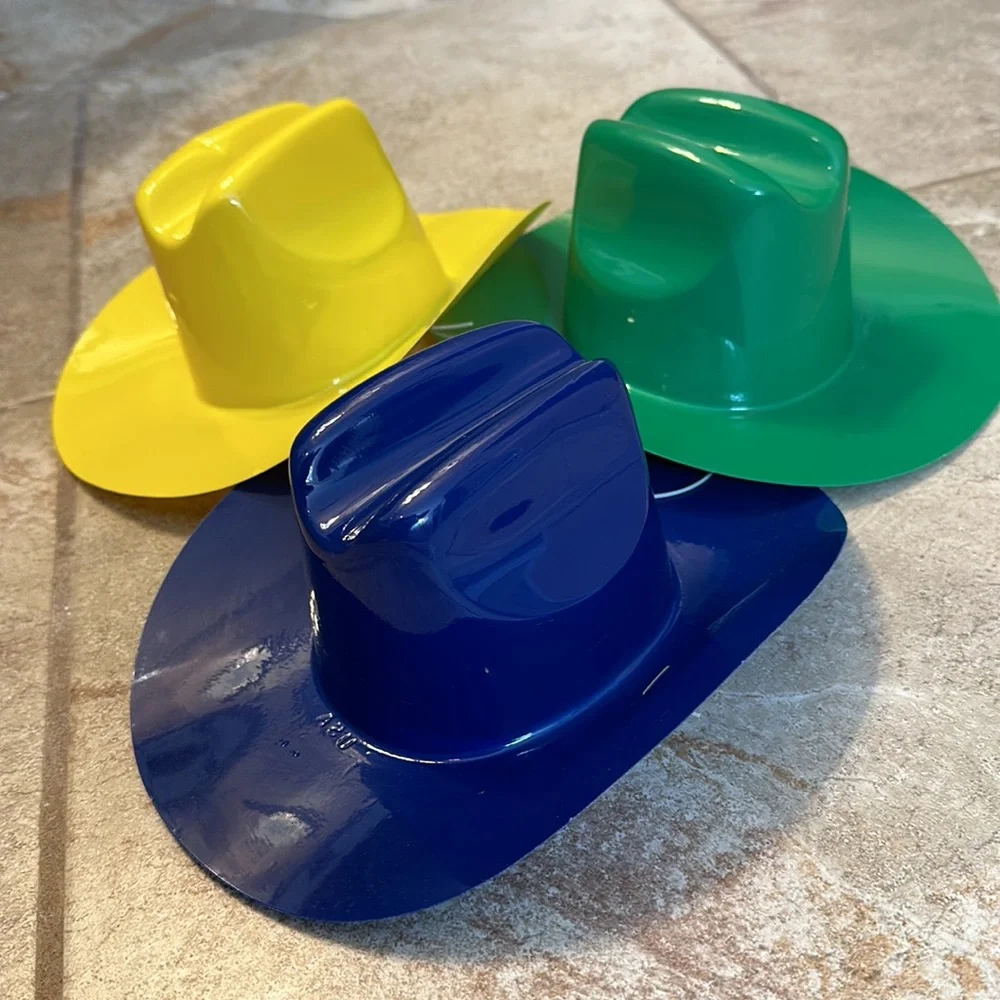 Doggie cowboy hats retro 1999-2000 made in USA worn by Scottie yellow blue green